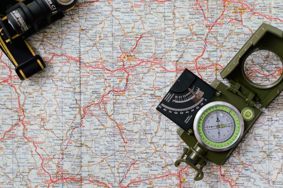 innovations-et-tendances-cles-pour-itineraires-sentiers-gr-en-france-en-2026